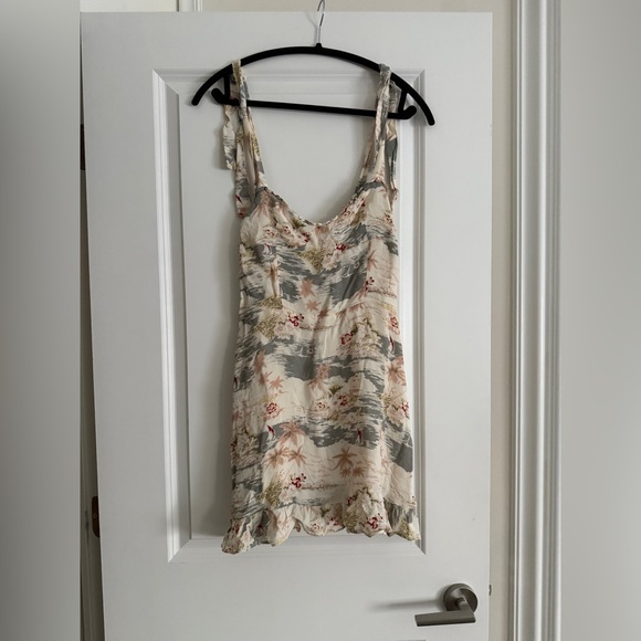 Reformation Christine Long Beach Mini Dress Sz 12 - Picture 2 of 5